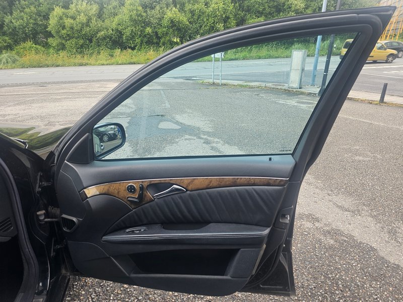 Mercedes-Benz Clase E 2004, foto 14