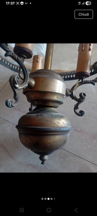 Lampadario vintage campana in vetro ambrato