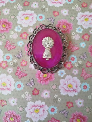 Conjunto Baturra: Pendientes  Colgante y broche.
