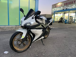 Yamaha YZF 125cc