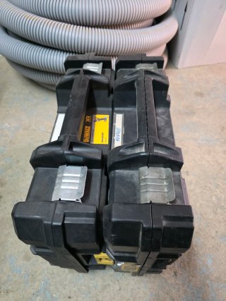 Maletas para máquinas Dewalt