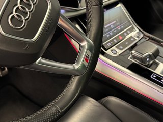 Audi Q8 55TFSI BLACK LIMITED S LINE