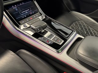 Audi Q8 55TFSI BLACK LIMITED S LINE