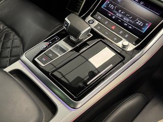 Audi Q8 55TFSI BLACK LIMITED S LINE