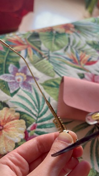 Gafas de sol Miu Miu doradas