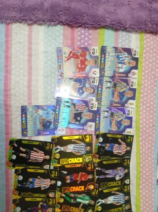 cromos fútbol Adrenalyn se escuchan ofertas