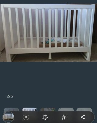 Cuna IKEA blanca con cajones