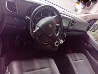 Peugeot Traveller 2019