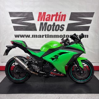 KAWASAKI NINJA 300