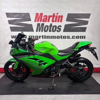 KAWASAKI NINJA 300