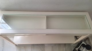 Mesa consola blanca con cristal