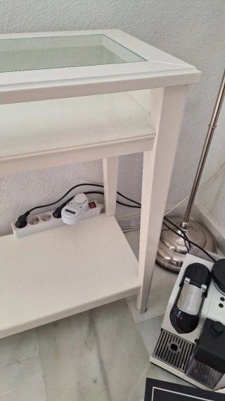 Mesa consola blanca con cristal