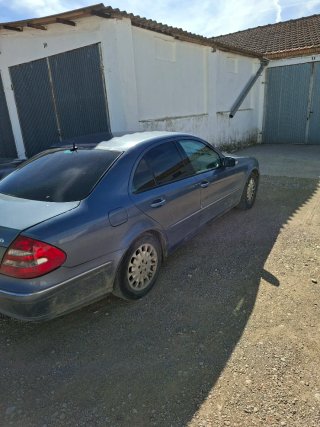 Mercedes-Benz Clase E 2005