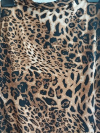 Vestido largo estampado animal print