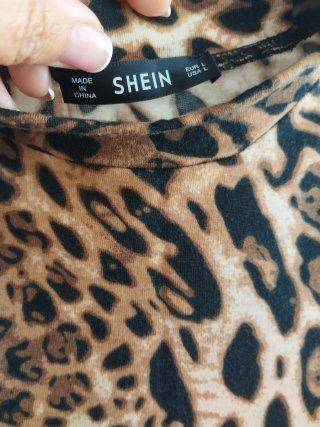 Vestido largo estampado animal print