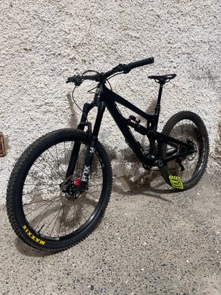 Santa Cruz Nomad III T-M
