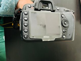 Cámara Nikon con objetivo