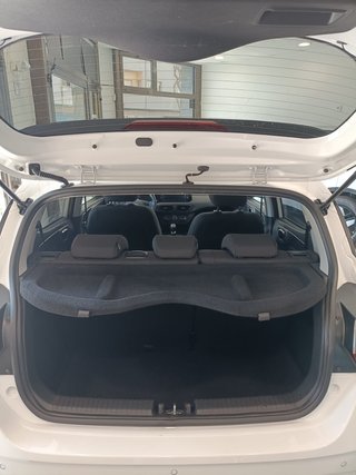 Hyundai i10 2025