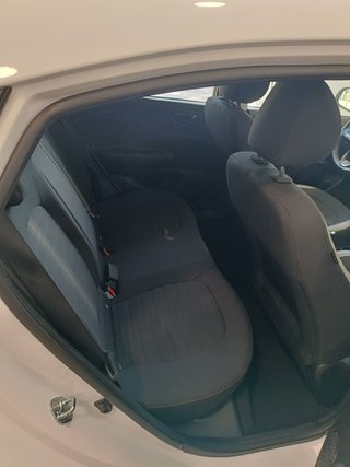 Hyundai i10 2025