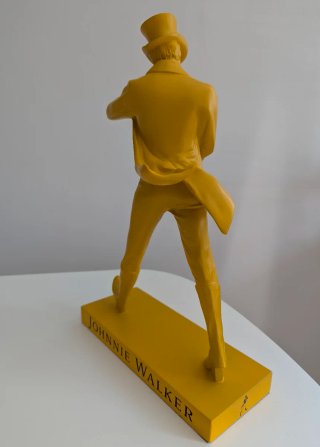 Figura Johnnie Walker Caminante Amarillo