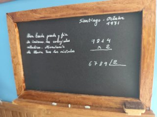 Casita de muñecas escuela