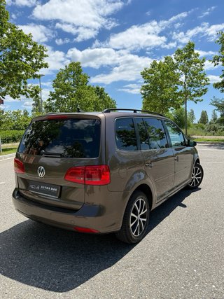 Volkswagen Touran 2012 7p 2.0TDI