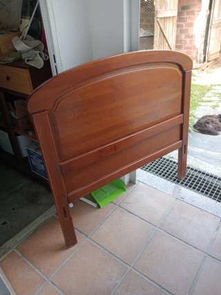 Cabecero de madera maciza