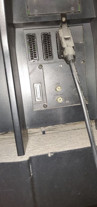 TV Bang & Olufsen BeoVision Avant 28