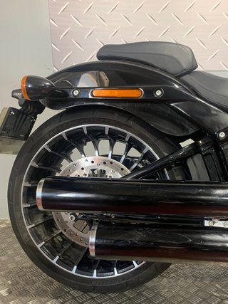 Harley-Davidson Breakout