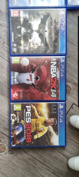 PS4 (PlayStation 4) + 2 Mandos + Juegos