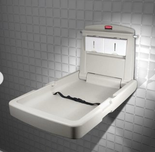 Cambiador Bebé Horizontal o vertical Rubbermaid.