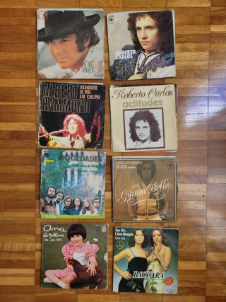 Più di 70 vinili singoli Pop Rock