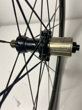 : Rueda Delantera Hunt Carbon Aero