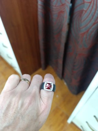 Anillo Plata y caucho con Piedra Roja y Circonitas