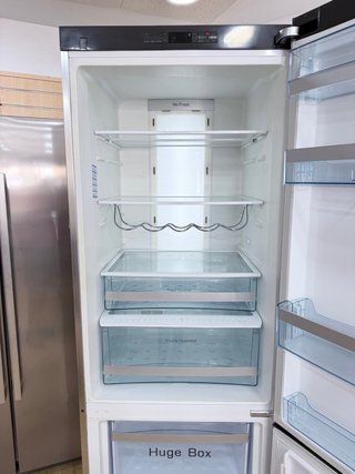 Frigorífico Combi Haier 188cm Gris No Frost A+