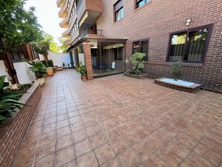 Piso en alquiler en Camino de Ronda - Rosaleda en Granada