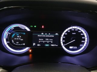 Kia Niro 1.6 GDi HEV 104kW (141CV) Concept