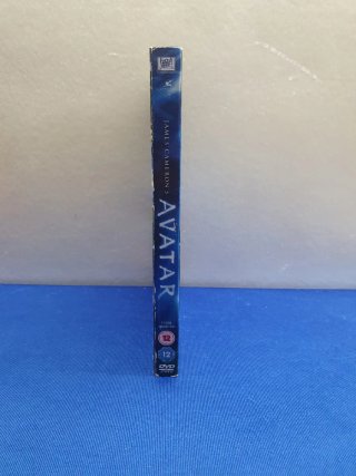 PELICULA DVD JAMES CAMERON'S  AVATAR