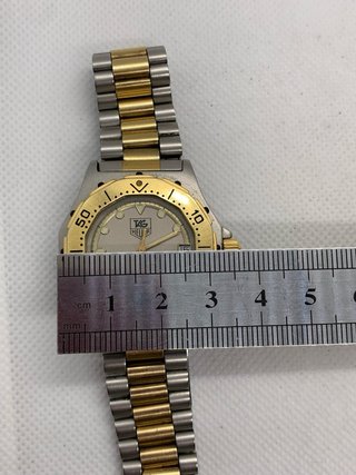 Reloj TAG Heuer de Oro Serie 3000