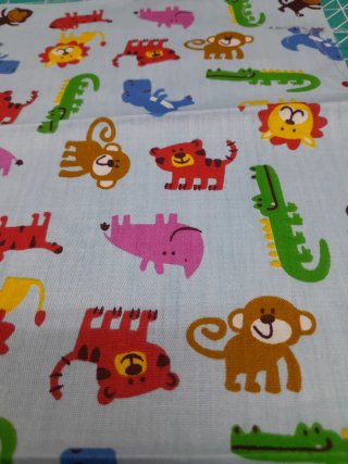 Tela patchwork animales 48x39cm