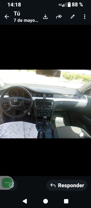 Skoda Superb 2011