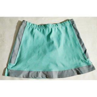 Conjunto Top y Falda con Shorts