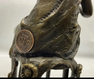 Figura de Bronce, Art déco