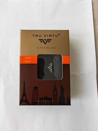 Portacarte TRU VIRTU® Nero in pelle