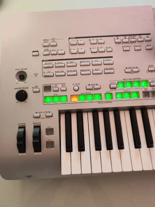 Yamaha Tyros 3 Teclado Profesional