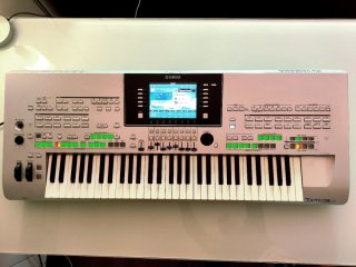 Yamaha Tyros 3 Teclado Profesional