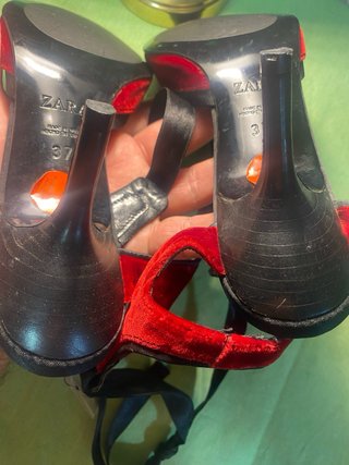 Zara Zapatos Tacón Descubiertos Cintas