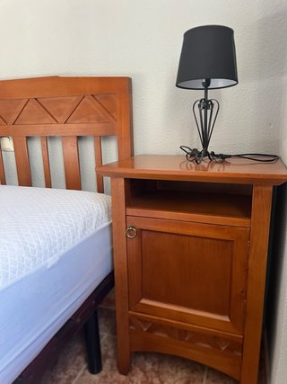 Cabecero 150cm y Mesita Noche Madera