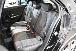 Mercedes Clase A 180 136 CV BUSINESS LINE
