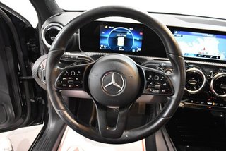 Mercedes Clase A 180 136 CV BUSINESS LINE